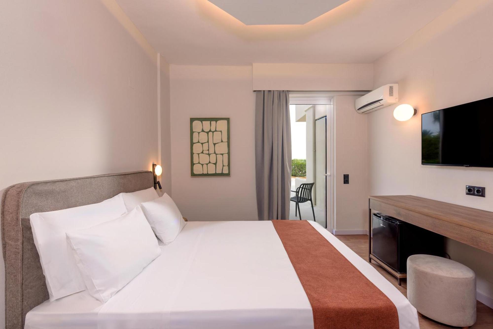 Zeus Hotels Ydoria Resort Adelianos Kampos Exterior photo