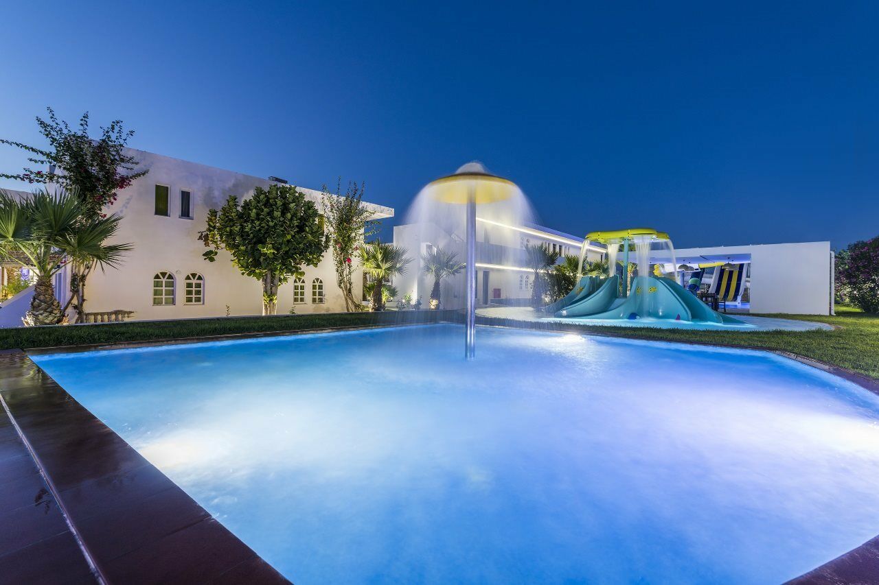 Zeus Hotels Ydoria Resort Adelianos Kampos Exterior photo